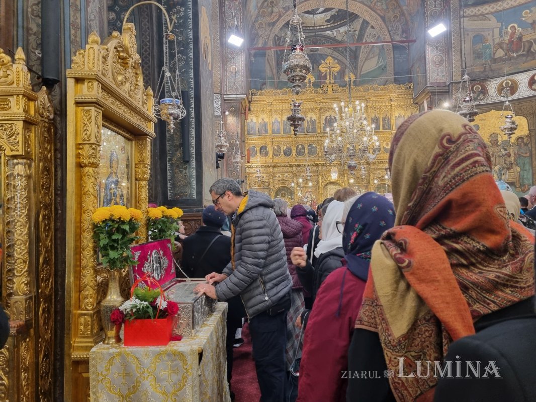 Hirotonie la Catedrala Patriarhală din București 344559