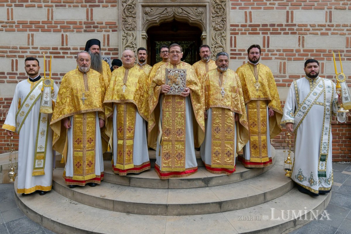 Hramul de toamnă al Bisericii Domnești din București  344562