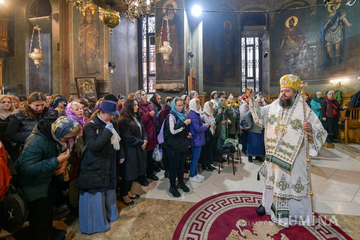 Hramul de toamnă al Bisericii Domnești din București  344577