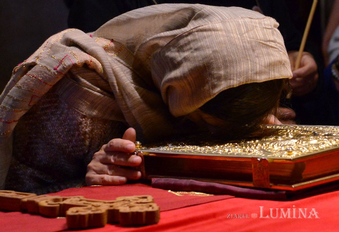 Filipeni 1, 27-30; 2, 1-4 272081