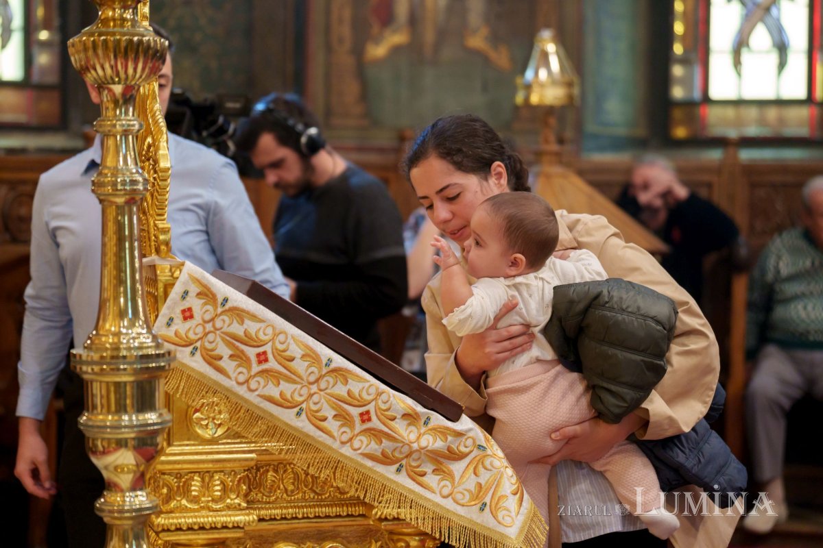 Binecuvântare pentru credincioșii bucureșteni 345199