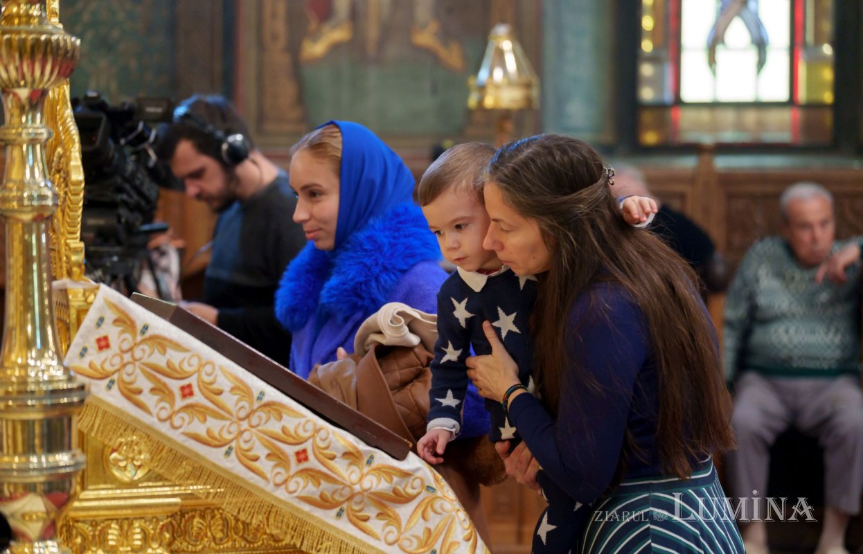 Binecuvântare pentru credincioșii bucureșteni 345200