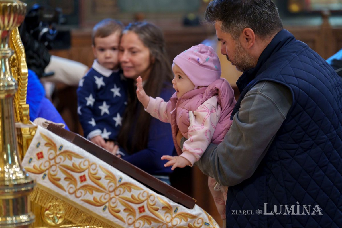 Binecuvântare pentru credincioșii bucureșteni 345202