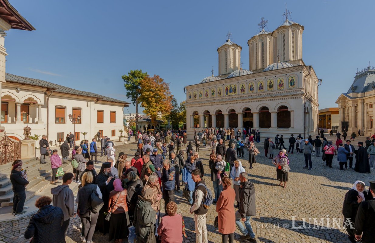Binecuvântare pentru credincioșii bucureșteni 345207