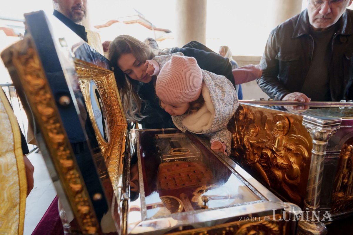 Binecuvântare pentru credincioșii bucureșteni 345211