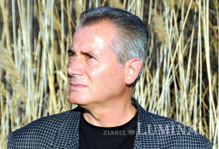 Săptămânalul „Lumina de Duminică” la ceas aniversar 343963