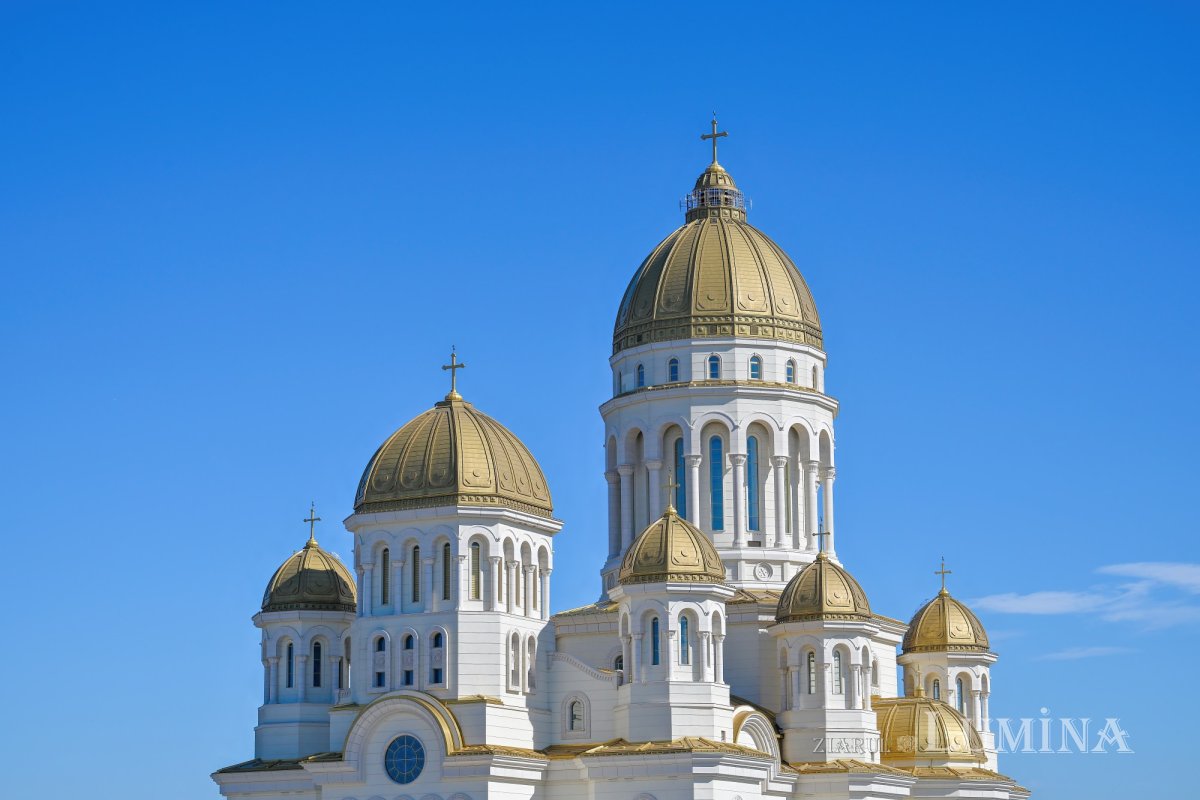 Programul liturgic al Sfințirii picturii „Catedralei Naționale” (26 octombrie 2025) 344776