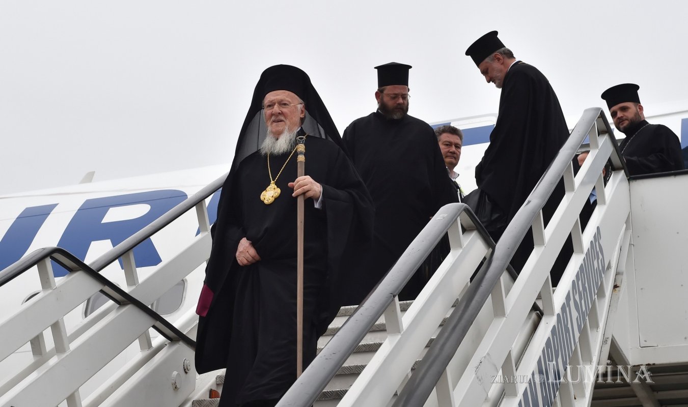 Patriarhul Ecumenic Bartolomeu va sosi vineri în România  345406