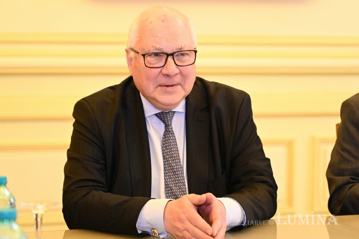 Oaspeți din Franța în vizită la Patriarhia Română 345499