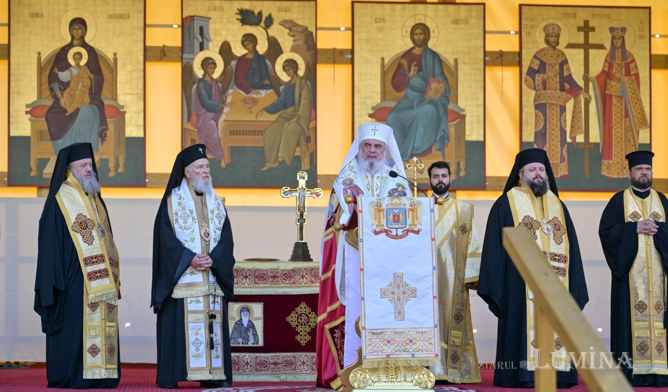 Sfântul Cuvios Dimitrie cel Nou, Ocrotitorul Bucureștilor, și Sfântul Cuvios Ioan Iacob de la Neamț - mărturisitori ai credinței ortodoxe și rugători isihaști 345491