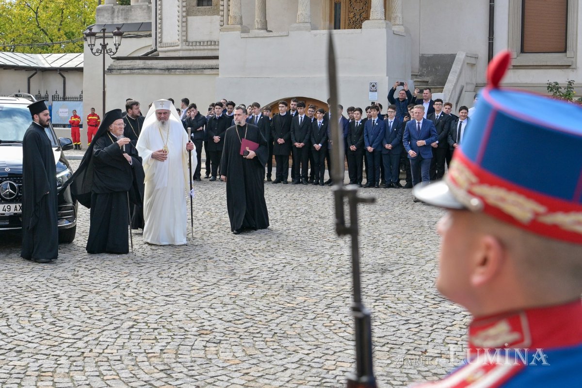 Primire cu fast liturgic la Catedrala Patriarhală din București 345713