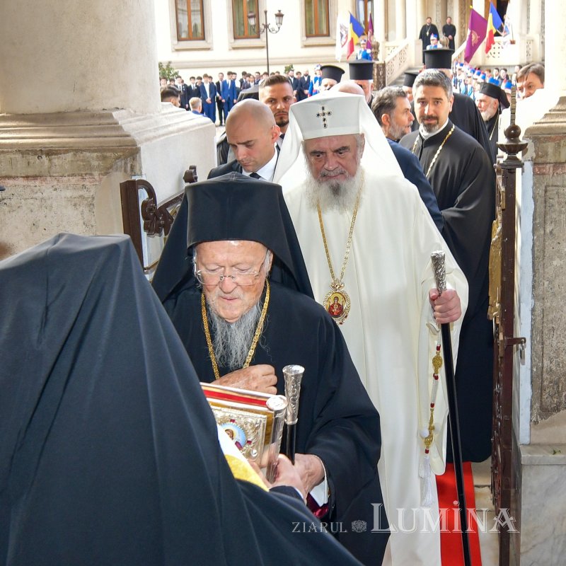 Primire cu fast liturgic la Catedrala Patriarhală din București 345717