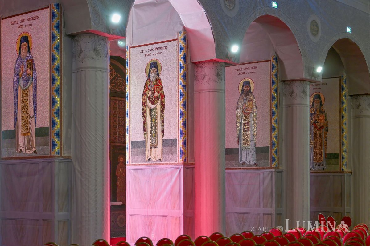 Sclipirile Luminii: Catedrala Naţională, ctitoria Preafericitului Părinte Patriarh Daniel 345584