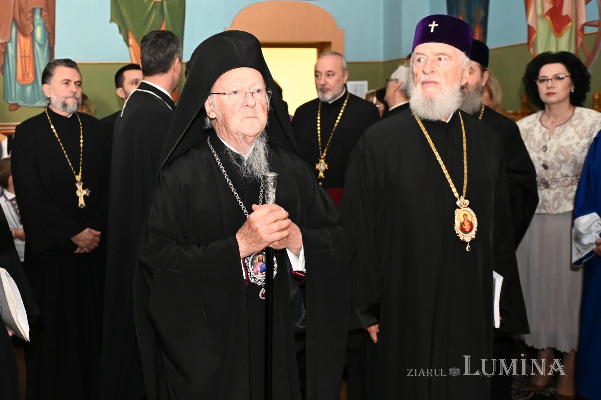Distincție academică onorifică pentru Patriarhul Ecumenic 345797