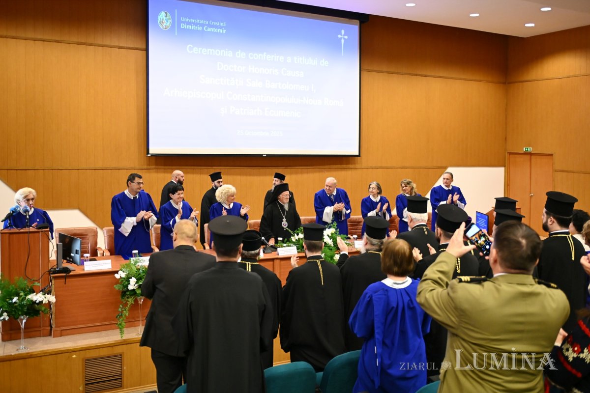 Distincție academică onorifică pentru Patriarhul Ecumenic 345802