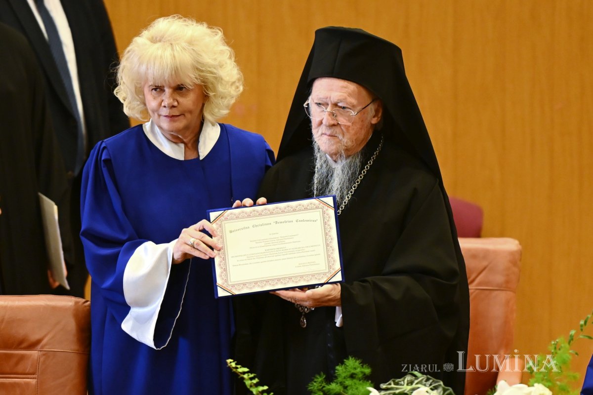 Distincție academică onorifică pentru Patriarhul Ecumenic 345805