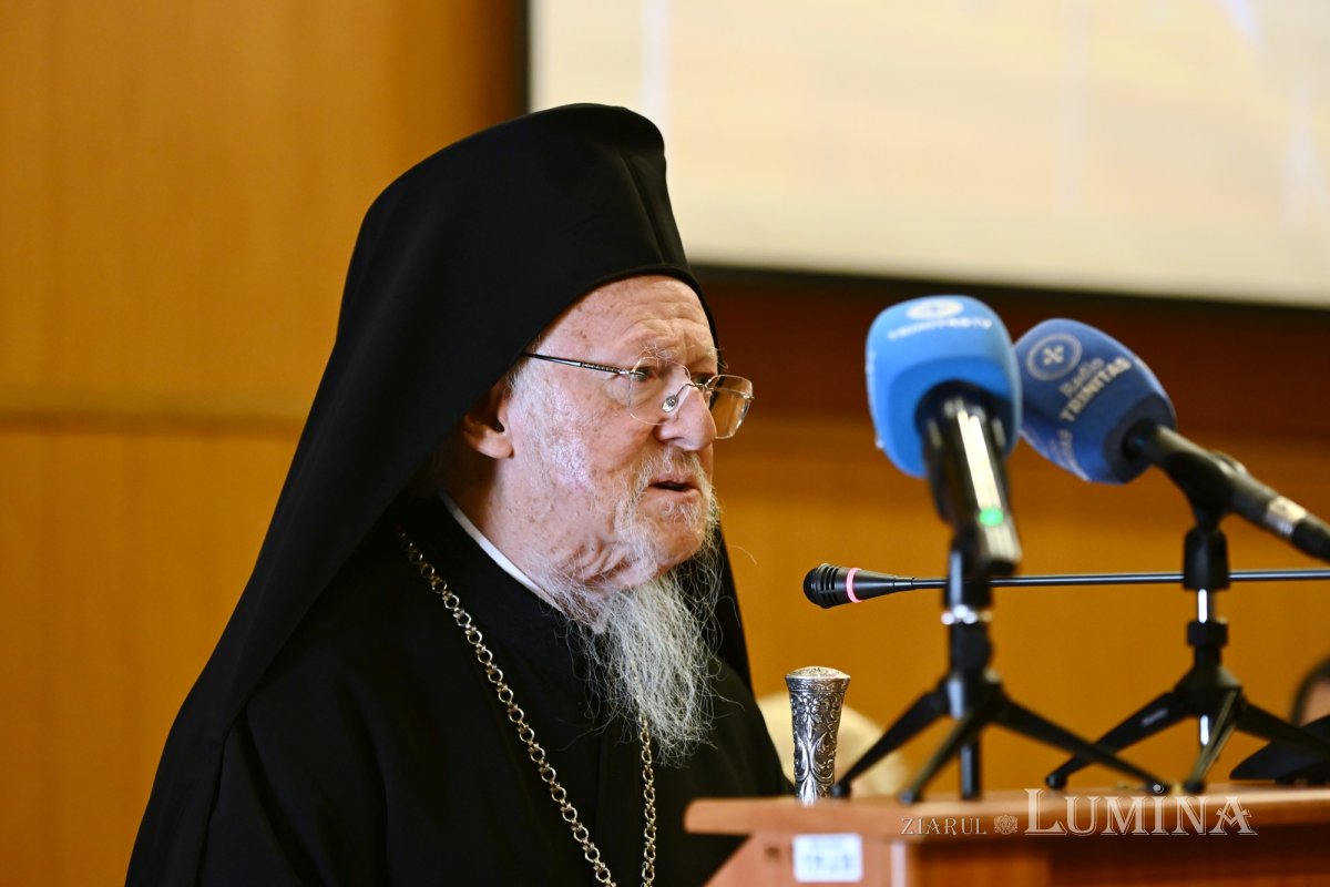 Distincție academică onorifică pentru Patriarhul Ecumenic 345807