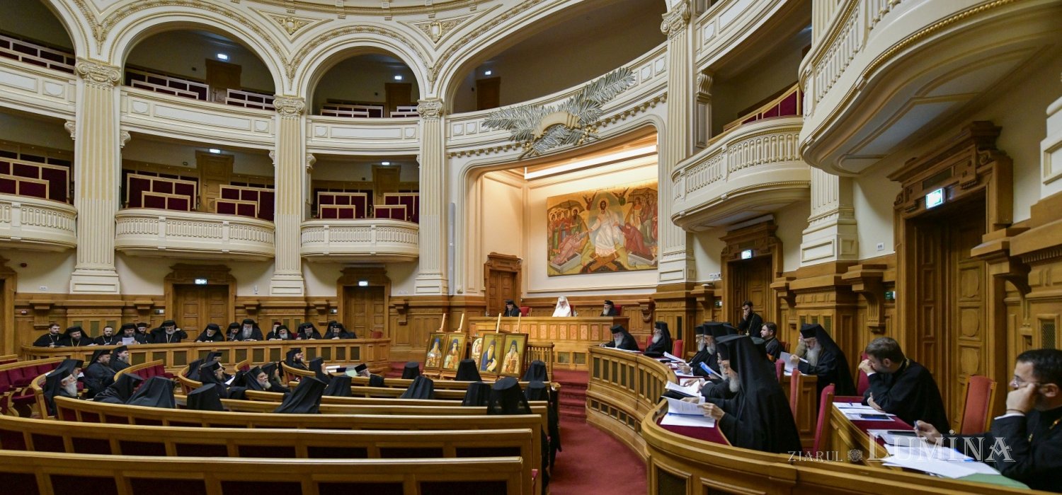 Ședință de lucru a Sfântului Sinod al Bisericii Ortodoxe Române 345781