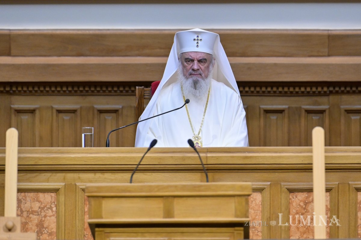 Ședință de lucru a Sfântului Sinod al Bisericii Ortodoxe Române 345782