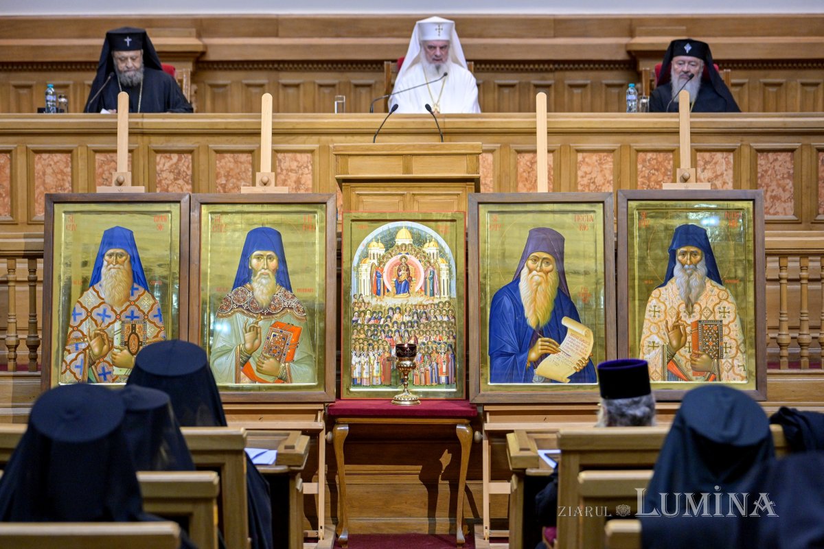 Ședință de lucru a Sfântului Sinod al Bisericii Ortodoxe Române 345791