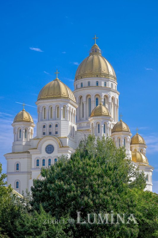 Catedrala sufletului românesc 344999