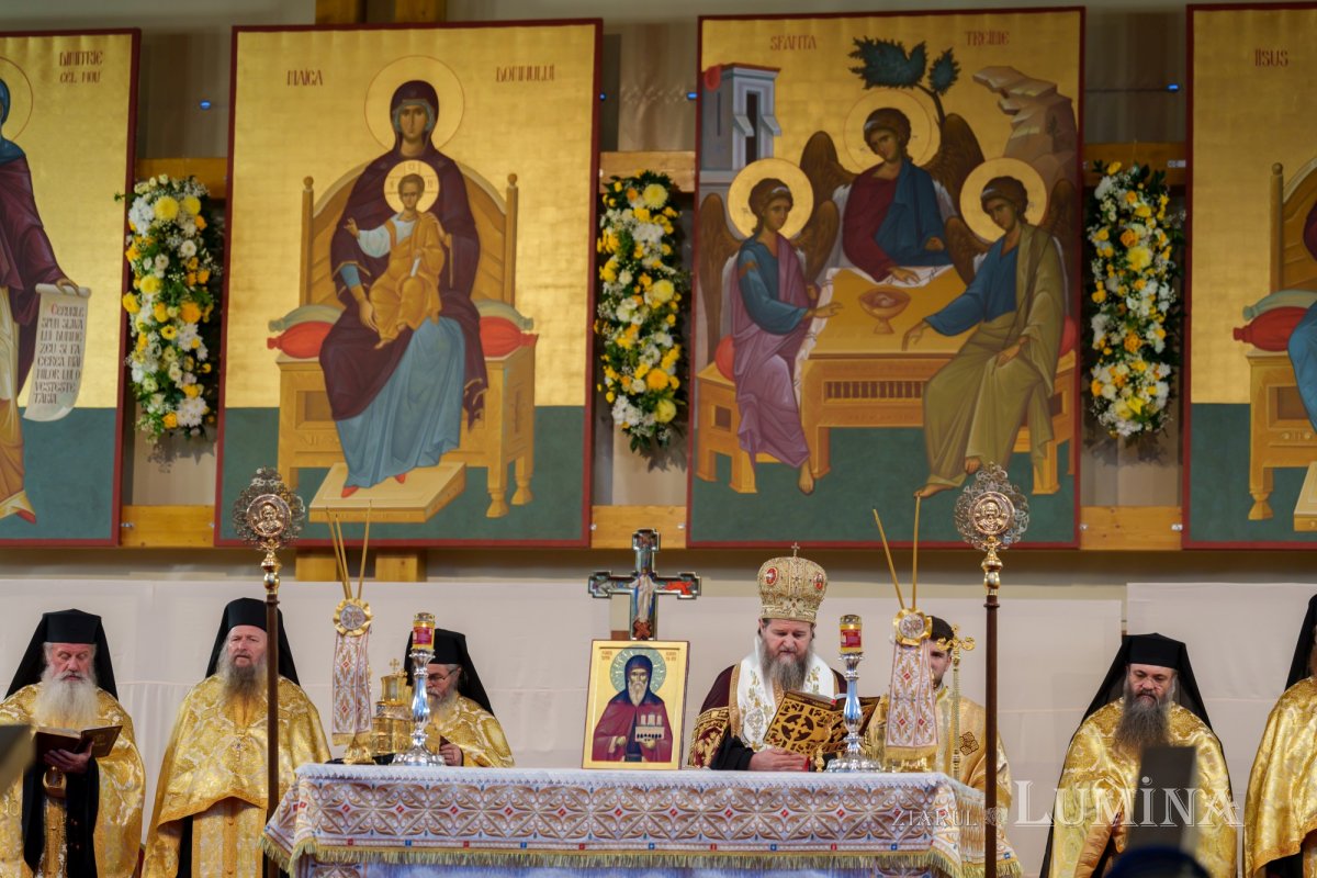 Cinstire la ceas de seară pentru ocrotitorul cetății Bucureștilor 345994