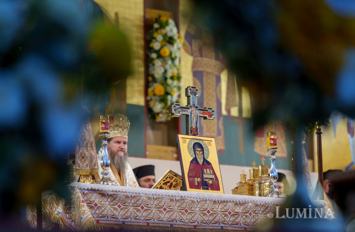 Cinstire la ceas de seară pentru ocrotitorul cetății Bucureștilor 345995