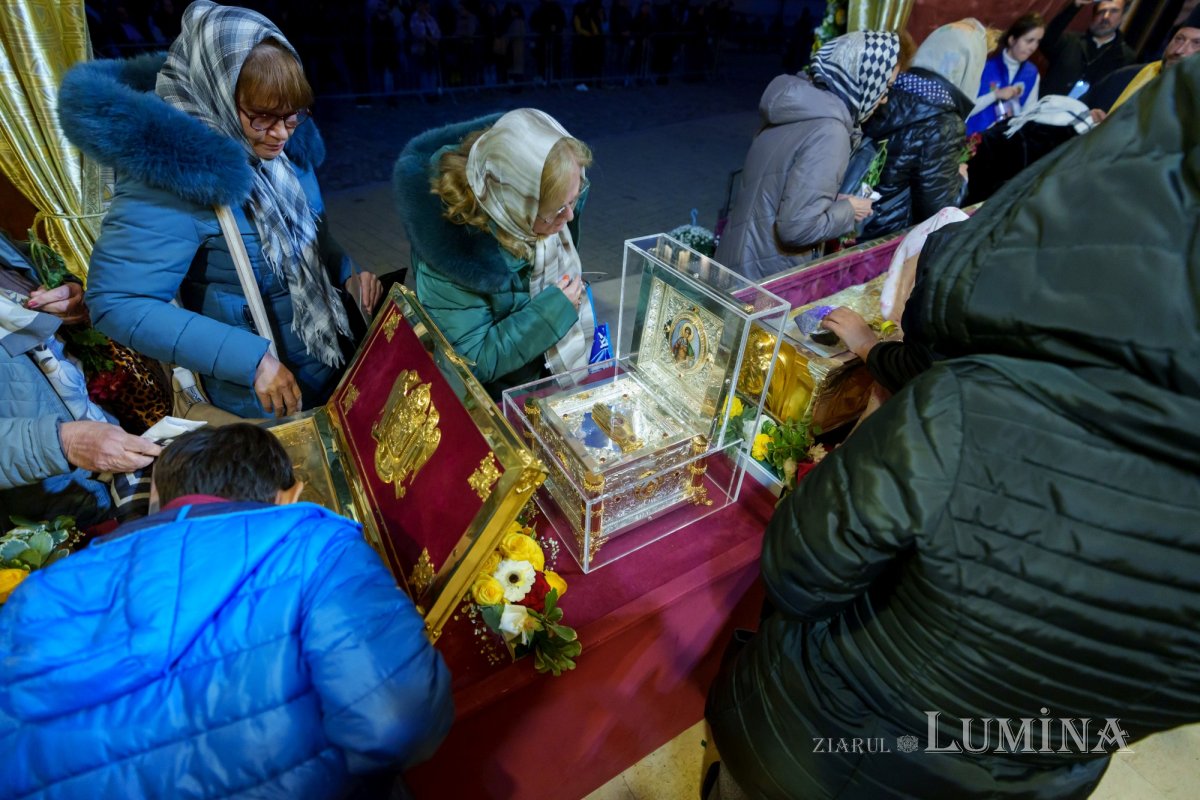 Cinstire la ceas de seară pentru ocrotitorul cetății Bucureștilor 346007