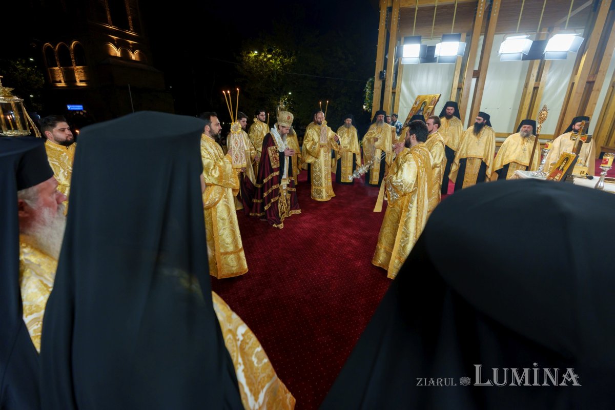 Cinstire la ceas de seară pentru ocrotitorul cetății Bucureștilor 346010