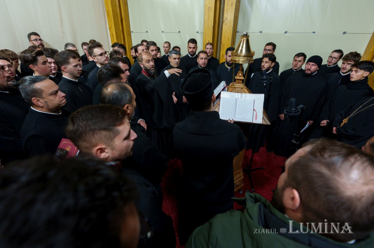 Cinstire la ceas de seară pentru ocrotitorul cetății Bucureștilor 346011