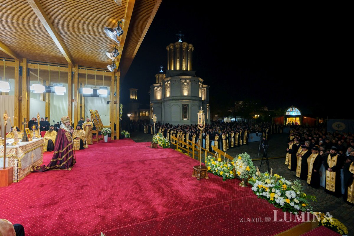 Cinstire la ceas de seară pentru ocrotitorul cetății Bucureștilor 346016