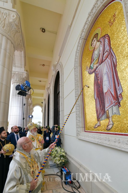 Ziua cea mare a Sfințirii picturii Catedralei Naționale 345932