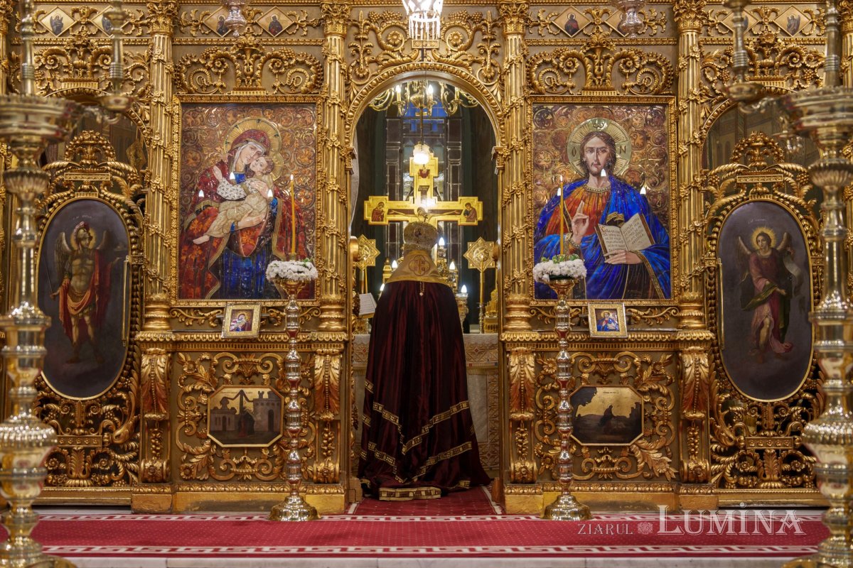 Priveghere în cinstea Sfântului Ierarh Iachint la Catedrala Patriarhală 346191