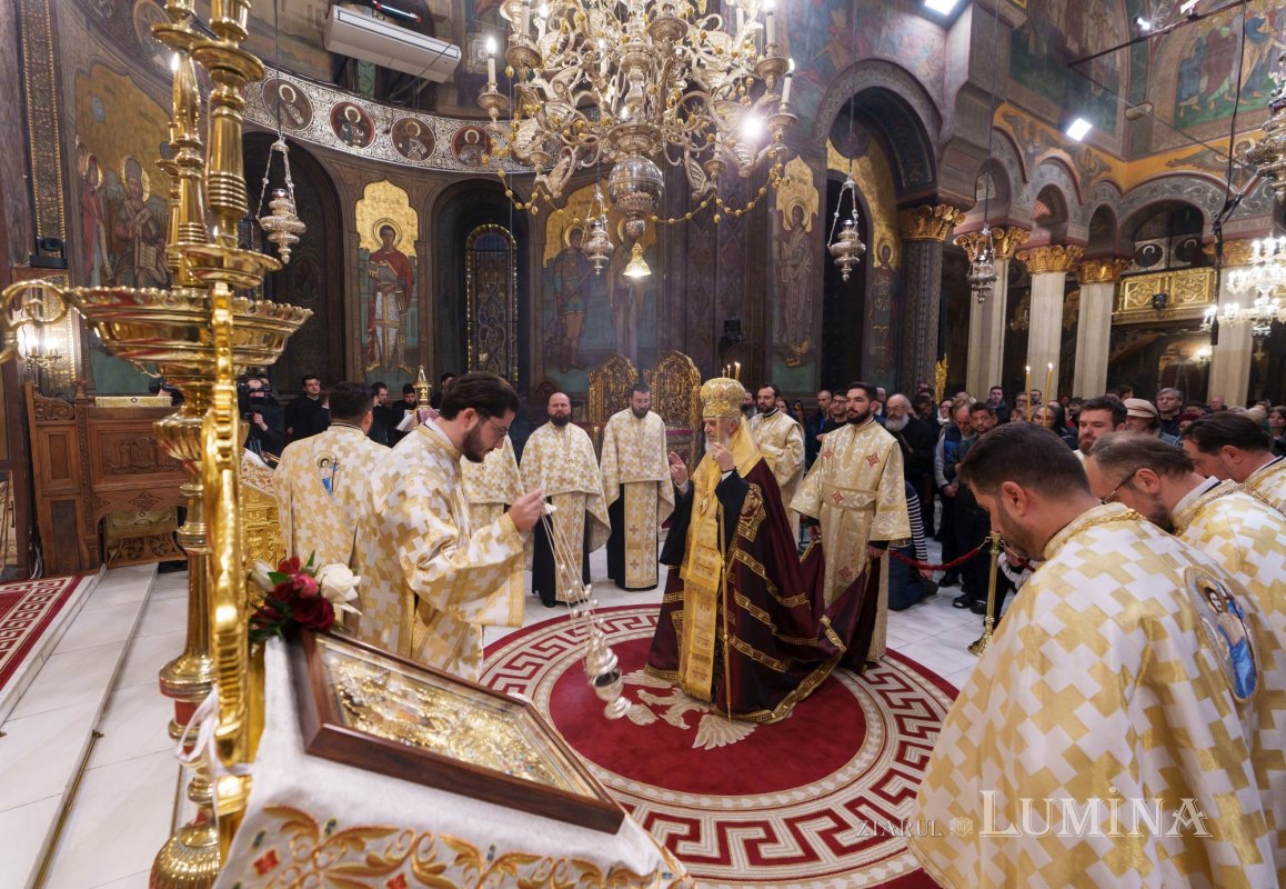 Priveghere în cinstea Sfântului Ierarh Iachint la Catedrala Patriarhală 346193