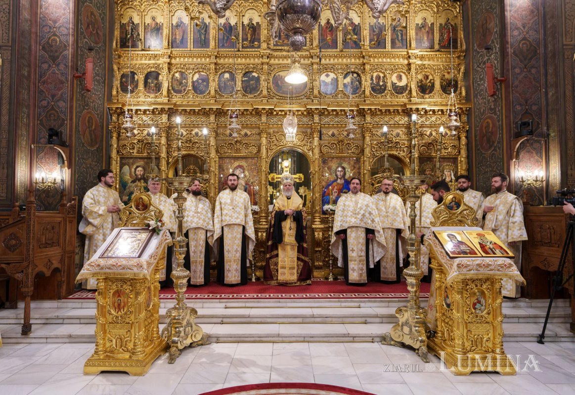 Priveghere în cinstea Sfântului Ierarh Iachint la Catedrala Patriarhală 346200