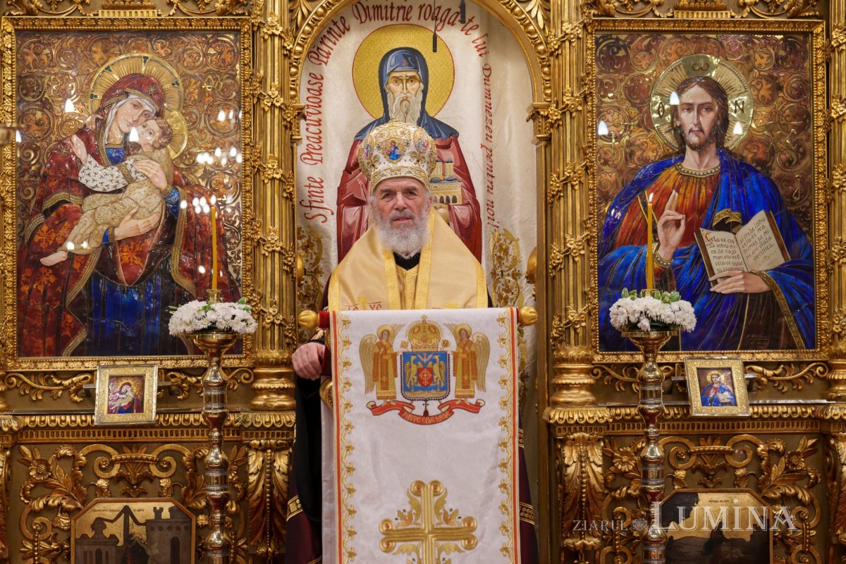 Priveghere în cinstea Sfântului Ierarh Iachint la Catedrala Patriarhală 346201