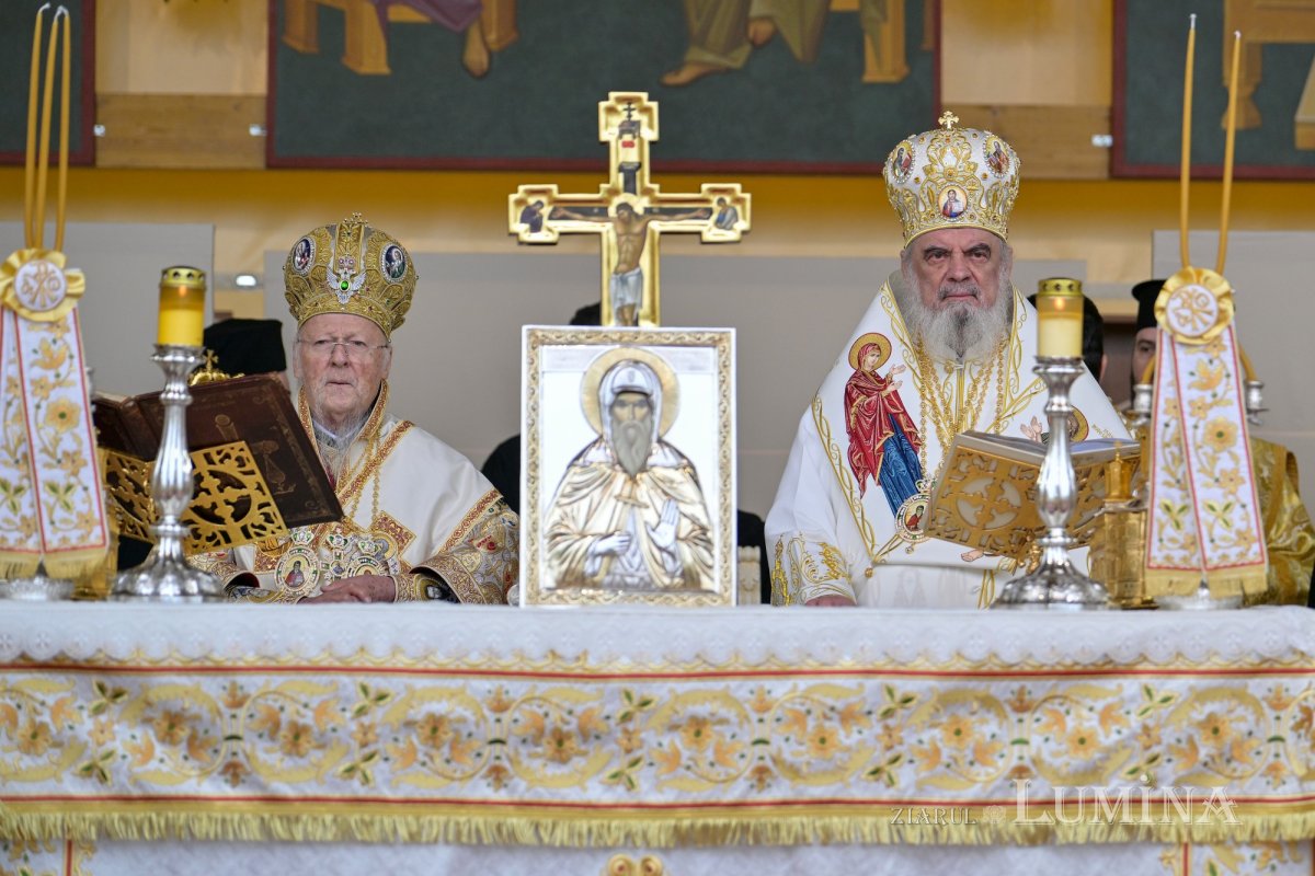 Serbare istorică a hramului de toamnă al Catedralei Patriarhale 346050