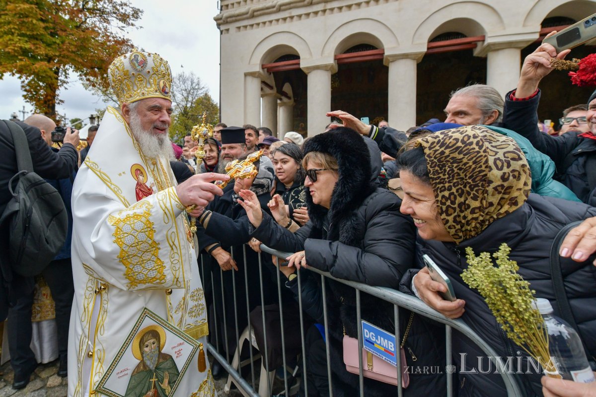 Serbare istorică a hramului de toamnă al Catedralei Patriarhale 346075