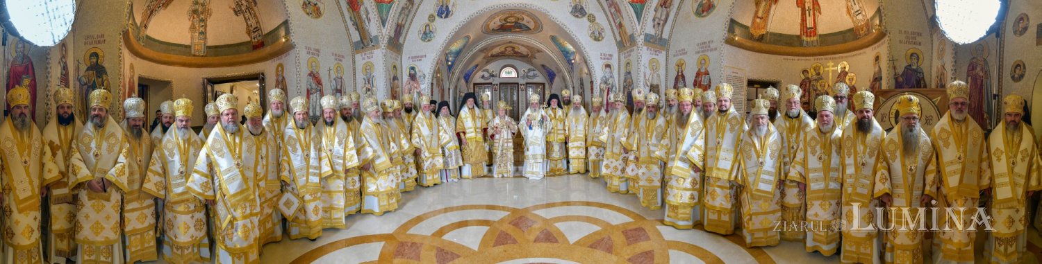 Serbare istorică a hramului de toamnă al Catedralei Patriarhale 346077