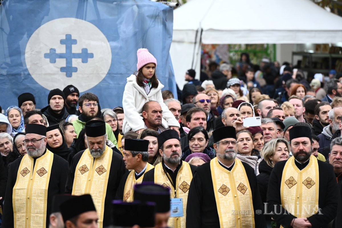 Serbare istorică a hramului de toamnă al Catedralei Patriarhale 346085
