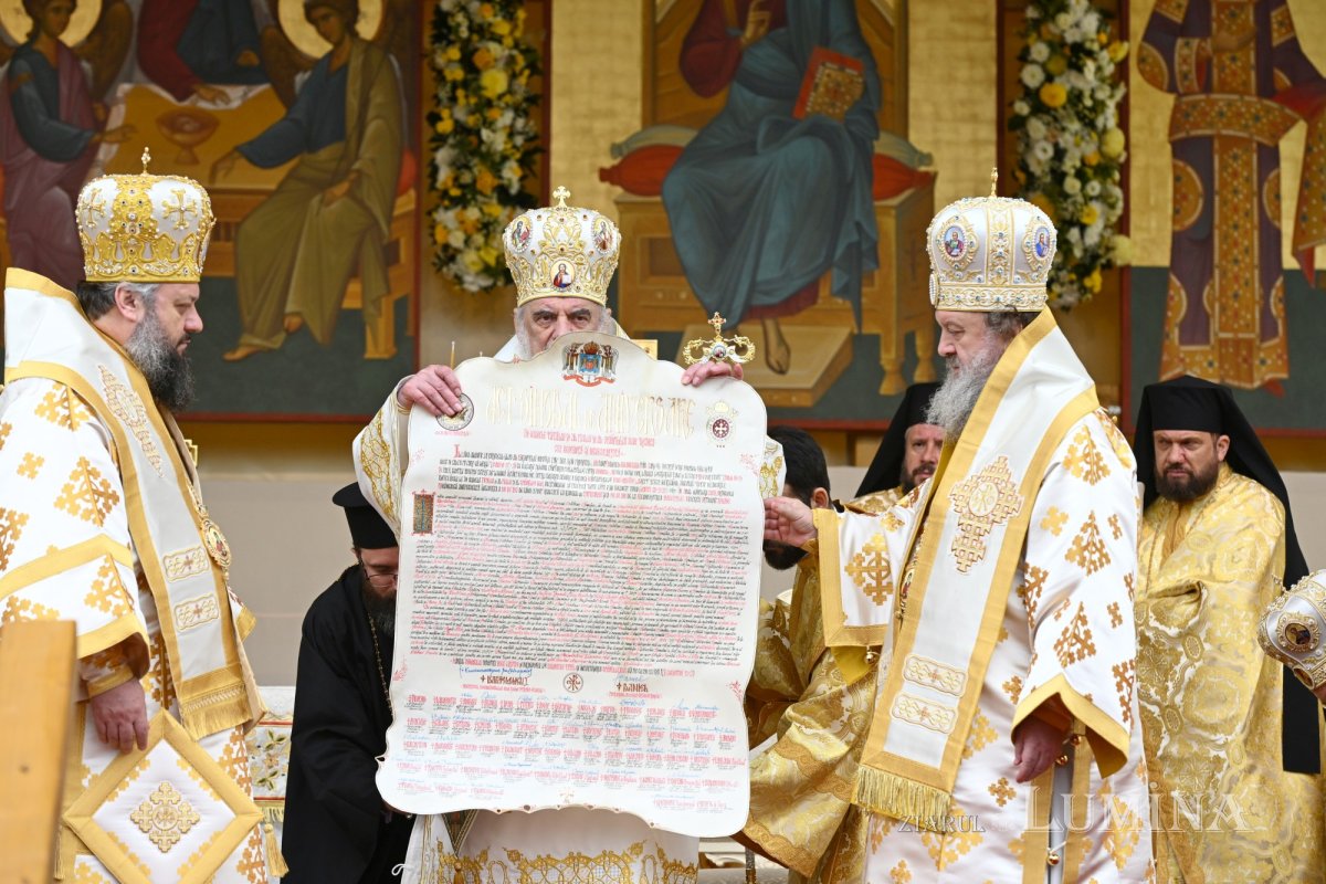 Serbare istorică a hramului de toamnă al Catedralei Patriarhale 346112