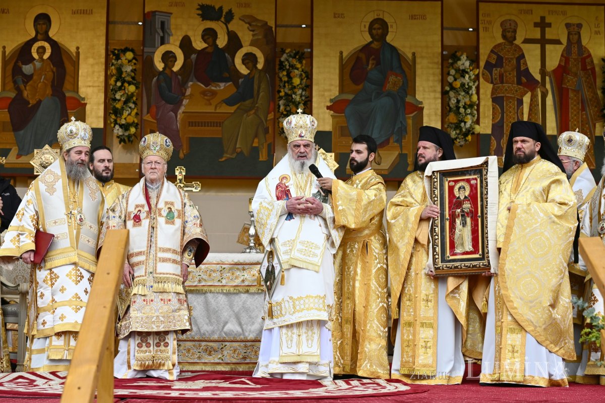 Serbare istorică a hramului de toamnă al Catedralei Patriarhale 346113