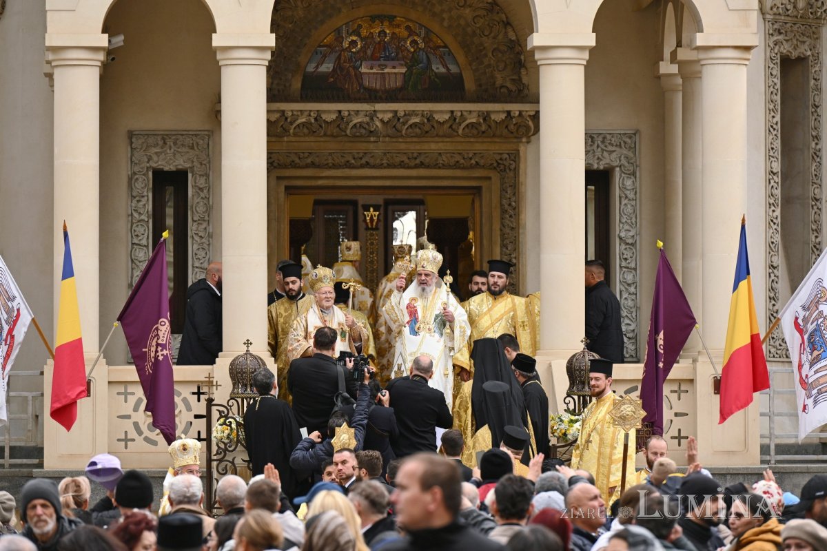Serbare istorică a hramului de toamnă al Catedralei Patriarhale 346122