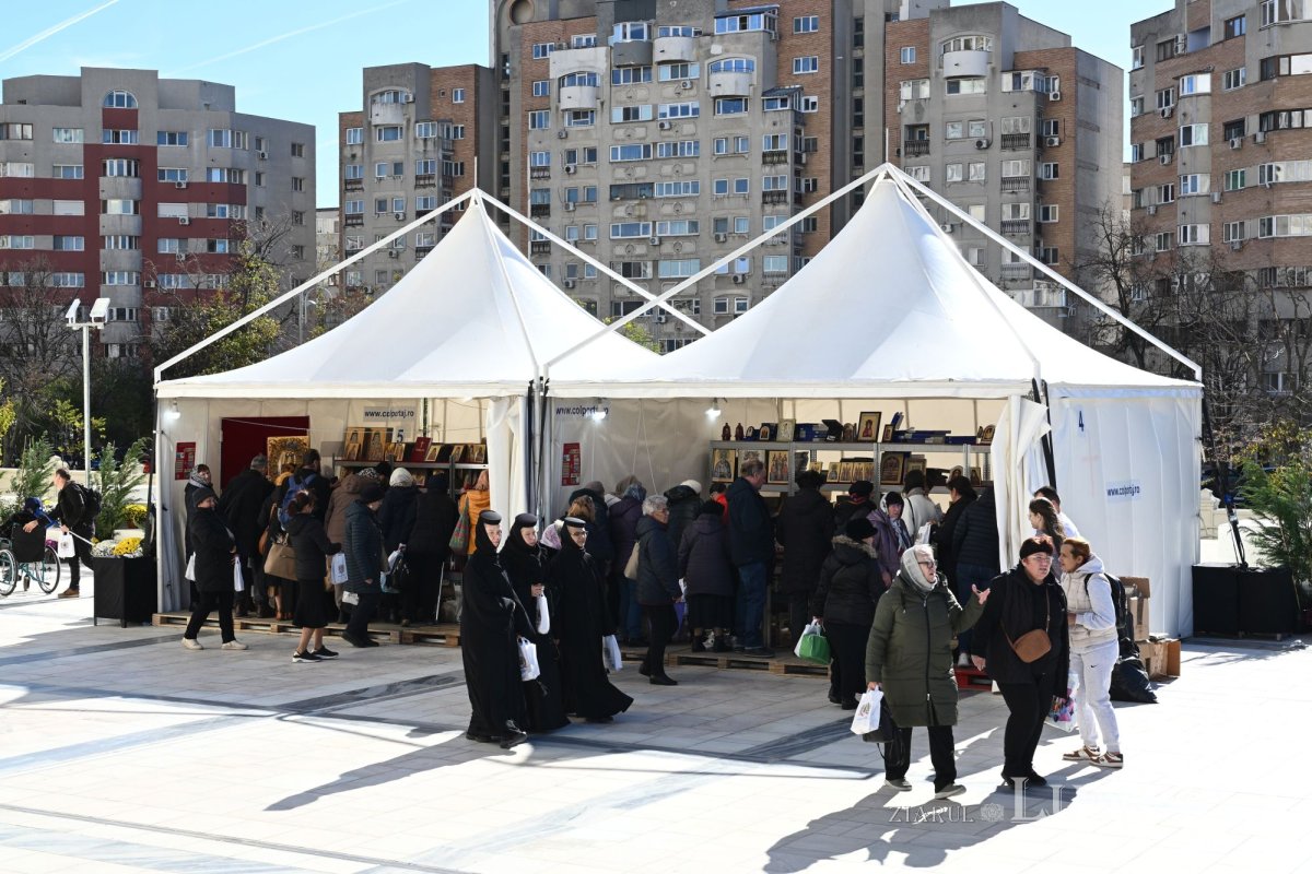 Continuă pelerinajul la Catedrala Mântuirii Neamului 346360