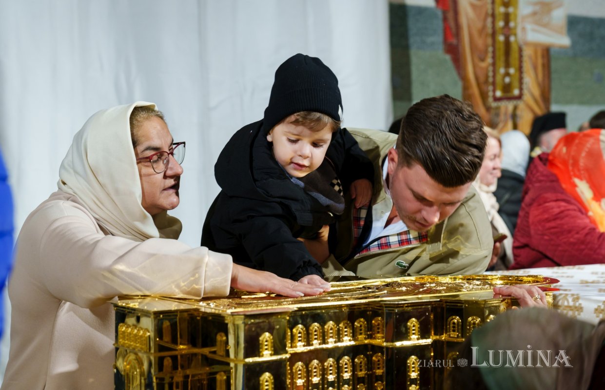 Moaștele Sfântului Cuvios Dimitrie cel Nou au fost duse în Catedrala Națională 346487