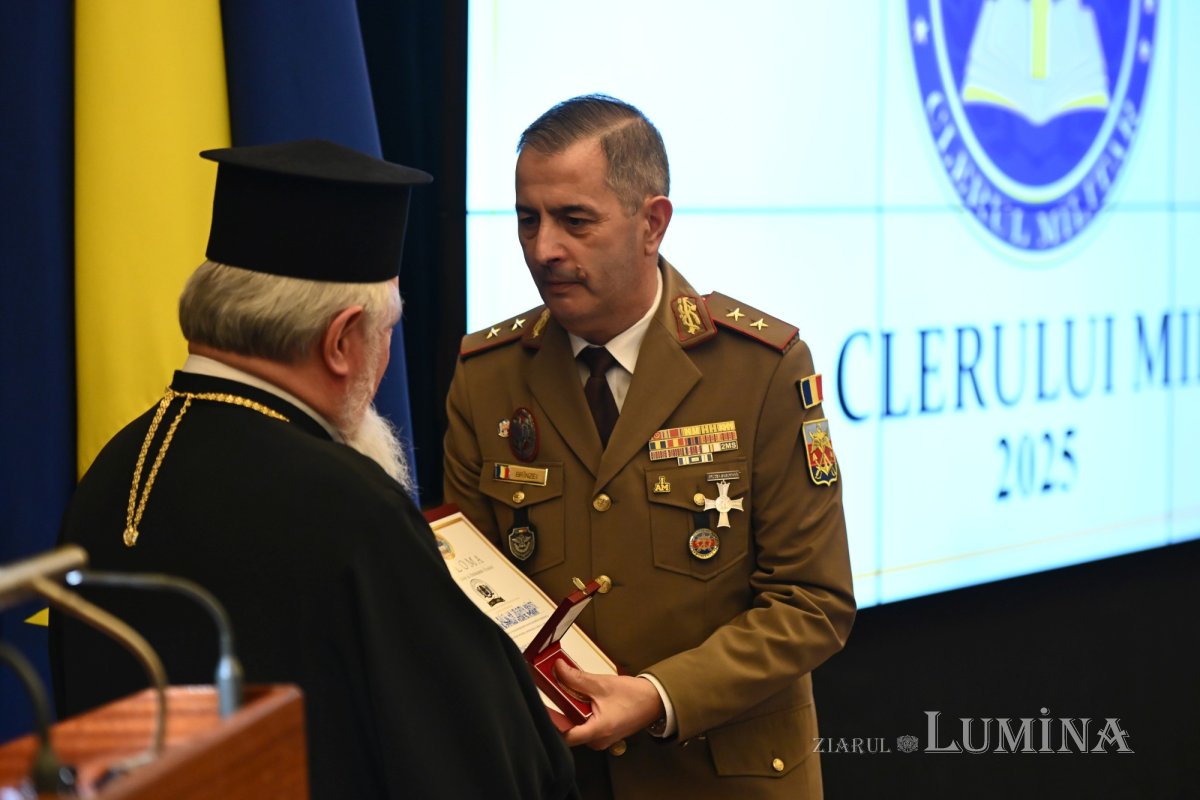 Moment festiv la Cercul Militar Național 346582