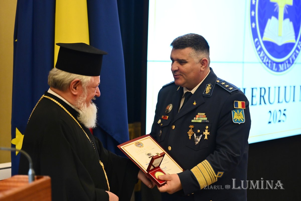 Moment festiv la Cercul Militar Național 346583