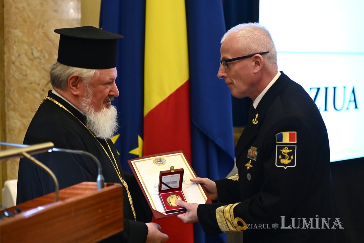 Moment festiv la Cercul Militar Național 346584