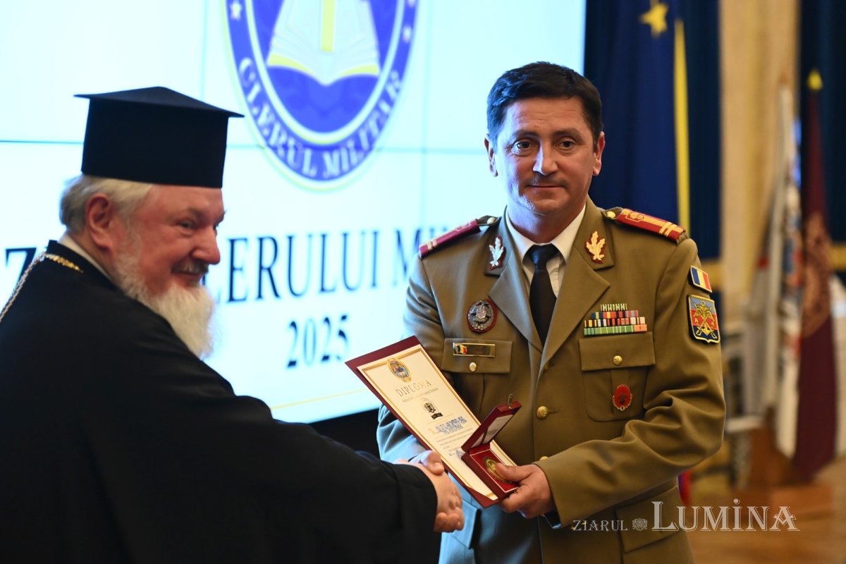 Moment festiv la Cercul Militar Național 346585