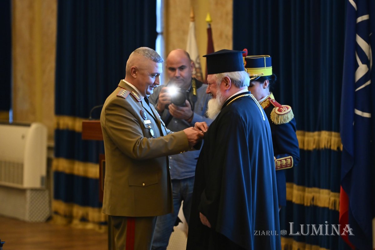 Moment festiv la Cercul Militar Național 346587